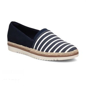 Women’s Clark’s Slip on Shoes